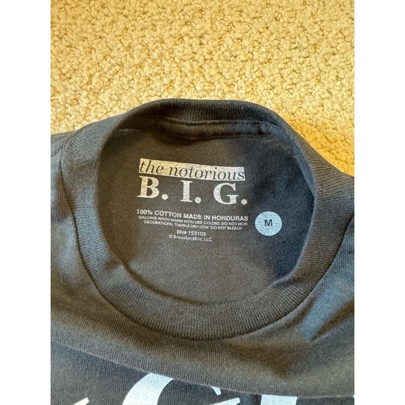 NWOT Hot Topic Notorious BIG Black Graphic Tee - Picture 4 of 4